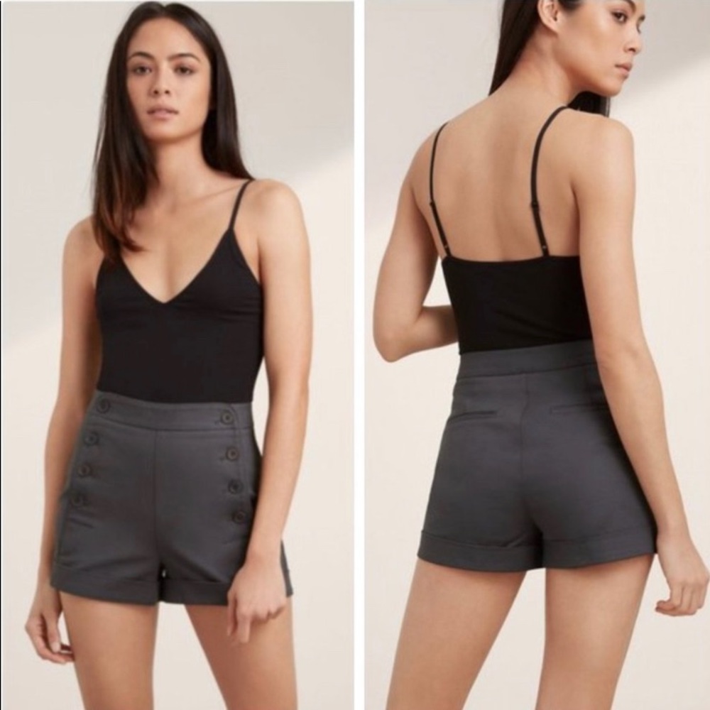 Aritzia Talula Granada High-waisted shorts